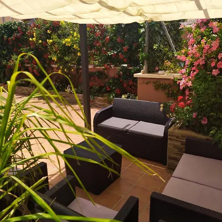 3 Bdr House Near La Zenia Private Lounge Terraces, Fire Places, Bbq, Kitchen, Parking 오리후엘라
