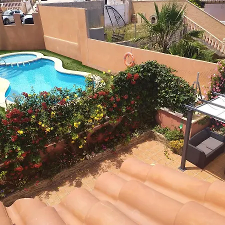 펜션 3 Bdr House Near La Zenia Private Lounge Terraces, Fire Places, Bbq, Kitchen, Parking