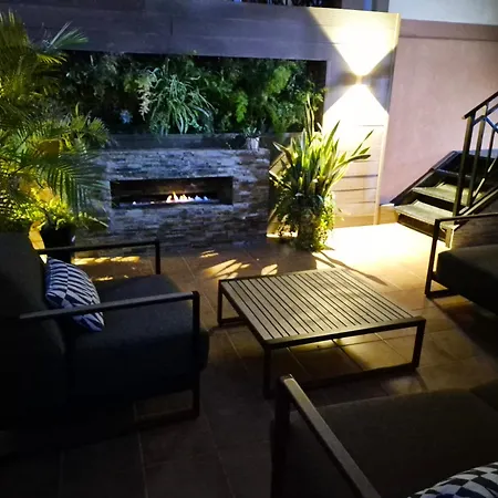 3 Bdr House Near La Zenia Private Lounge Terraces, Fire Places, Bbq, Kitchen, Parking 오리후엘라
