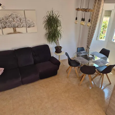 3 Bdr House Near La Zenia Private Lounge Terraces, Fire Places, Bbq, Kitchen, Parking * 오리후엘라