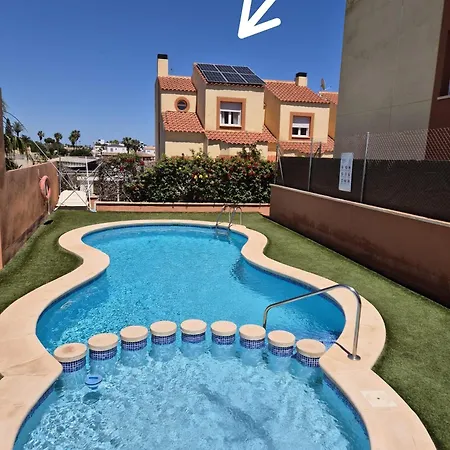3 Bdr House Near La Zenia Private Lounge Terraces, Fire Places, Bbq, Kitchen, Parking *